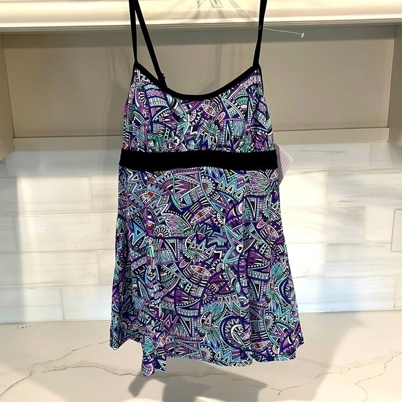 A Shore Fit One piece Swim suit dress size 6 - Picture 2 of 9